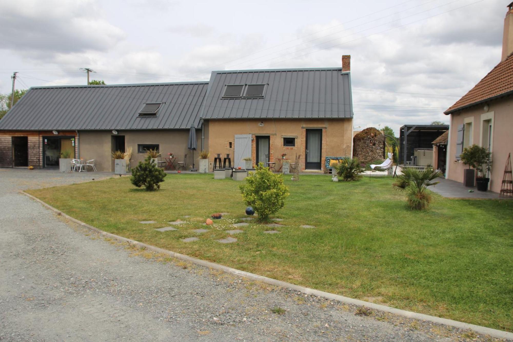 Bed and Breakfast La Catiniere à Arnage Extérieur photo